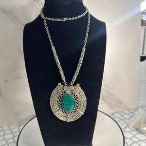 Silver and green stone Pendant Necklace